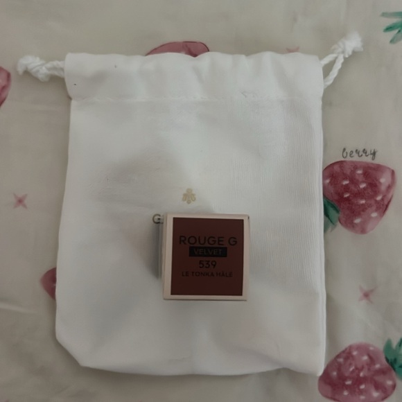 Guerlain velvet matte lipstick refill - Picture 7 of 10